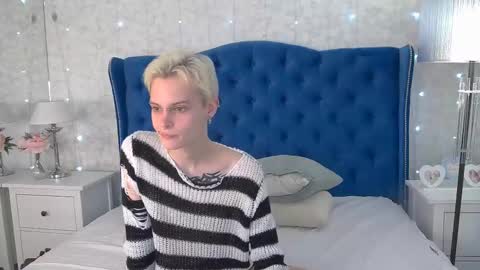 Snapshot of demianenglen chatting on February 28, 2025, 9:01 pm demianenglen online show from February 28, 2025, 9:01 pm