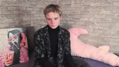 Snapshot of demianenglen chatting on September 9, 2025, 11:26 pm demianenglen online show from September 9, 2025, 11:26 pm