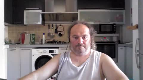 Snapshot of demon52 chatting on June 1, 2026, 1:24 pm DEMON52 online show from June 1, 2026, 1:24 pm