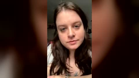 Snapshot of demonmilfmilk chatting on July 7, 2026, 4:55 pm demonmilfmilk online show from July 7, 2026, 4:55 pm