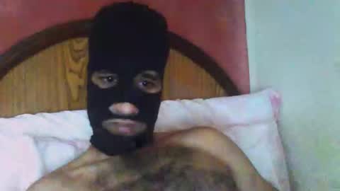         online show from October 10, 2025, 2:05 pm