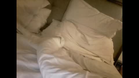 demundu online show from September 15, 2025, 9:48 pm