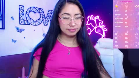 Snapshot of demyanderson_ chatting on February 20, 2025, 12:30 am Demy online show from February 20, 2025, 12:30 am