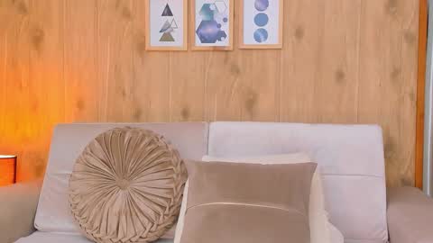 DEMY online show from September 14, 2025, 1:49 am