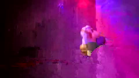 den2807 online show from April 9, 2026, 1:27 am