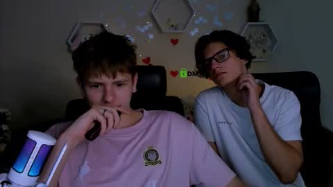 Den online show from September 17, 2025, 7:48 pm