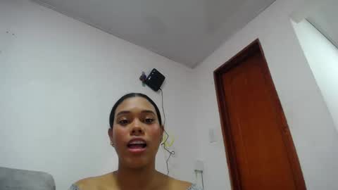 Snapshot of dena_k_ chatting on September 9, 2025, 7:24 pm Dena k s online show from September 9, 2025, 7:24 pm
