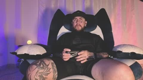 Oliver online show from April 6, 2026, 3:15 am