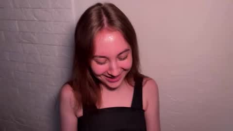 Snapshot of denobluora chatting on October 18, 2025, 5:57 pm Jasper   online show from October 18, 2025, 5:57 pm