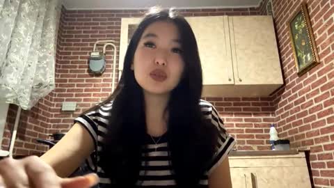 Emma online show from October 29, 2025, 2:52 pm