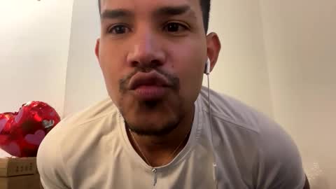 Snapshot of dereck_myers chatting on February 22, 2026, 6:57 am Dereck Myers online show from February 22, 2026, 6:57 am