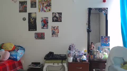 derek_44 online show from January 15, 2026, 3:27 pm