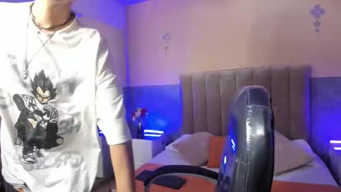 derek_sinn online show from March 13, 2026, 9:32 pm