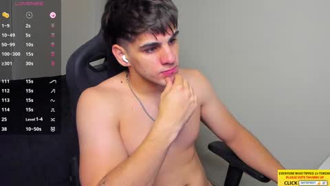 Snapshot of derekcb chatting on January 19, 2025, 1:01 pm Derekcb online show from January 19, 2025, 1:01 pm