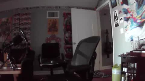 derekdings online show from December 3, 2024, 9:01 pm