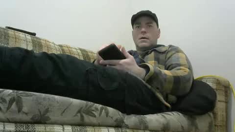 derf007 online show from February 10, 2025, 7:28 pm