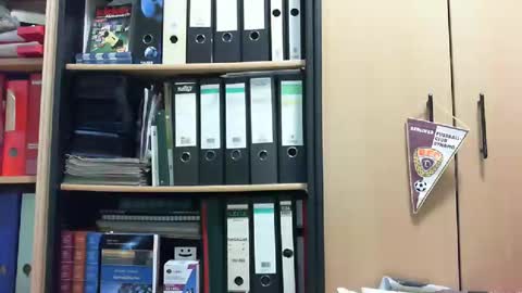 Snapshot of derkleineliebling chatting on January 1, 2025, 2:31 pm derkleineliebling online show from January 1, 2025, 2:31 pm