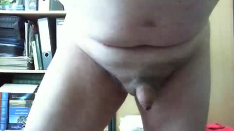 Snapshot of derkleineliebling chatting on October 6, 2025, 11:29 am derkleineliebling online show from October 6, 2025, 11:29 am