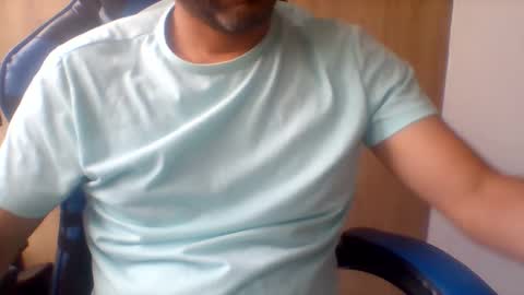 Snapshot of derrik_ chatting on March 31, 2026, 9:26 pm online show from March 31, 2026, 9:26 pm