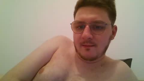 Snapshot of dervechi chatting on December 19, 2025, 2:02 pm dervechi online show from December 19, 2025, 2:02 pm