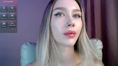 Snapshot of des_ch chatting on February 24, 2026, 5:33 pm Ari online show from February 24, 2026, 5:33 pm