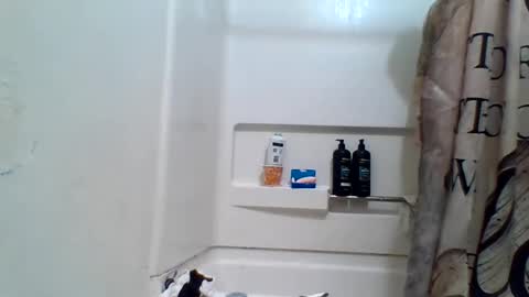 Snapshot of deseooscar420 chatting on February 9, 2026, 12:42 pm deseooscar420 online show from February 9, 2026, 12:42 pm