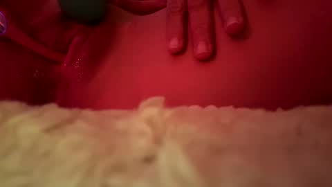 desertluxe87 online show from February 1, 2026, 6:01 am