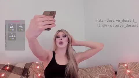 Domi  online show from November 23, 2025, 8:08 pm