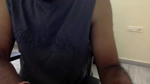 desisuckable online show from June 1, 2026, 10:28 am