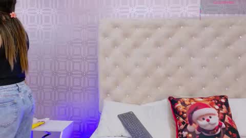 Sara Desire online show from November 25, 2025, 12:16 pm