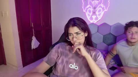 TORI AND MR. BEAR online show from February 22, 2025, 6:08 pm