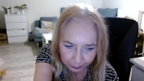 S O F I A online show from December 20, 2024, 5:51 pm