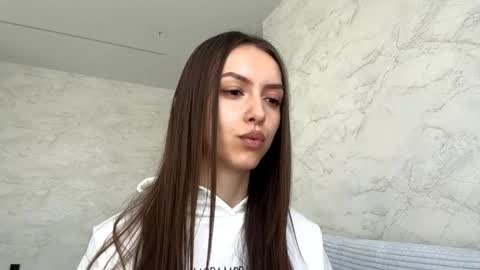 Ksenia online show from May 18, 2026, 2:51 am