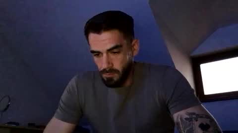 desirtexz online show from April 1, 2026, 5:43 pm