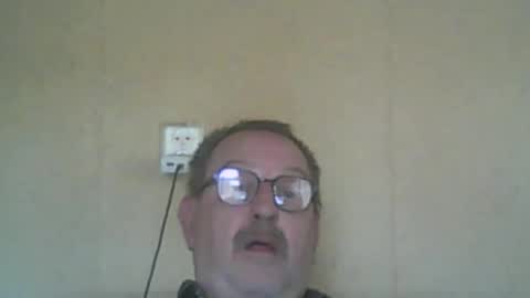 Snapshot of destelp chatting on June 4, 2026, 10:54 am destelp online show from June 4, 2026, 10:54 am