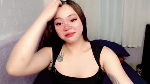 Snapshot of destinyroxie chatting on February 16, 2025, 4:42 am ROXIE  online show from February 16, 2025, 4:42 am