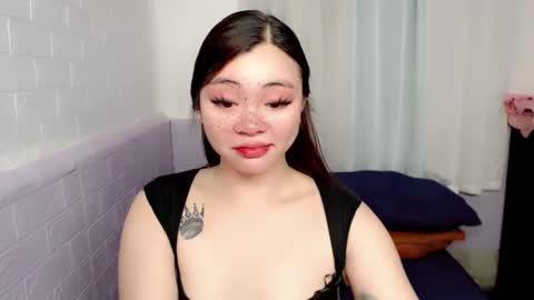 Snapshot of destinyroxie chatting on February 17, 2025, 3:58 am ROXIE  online show from February 17, 2025, 3:58 am