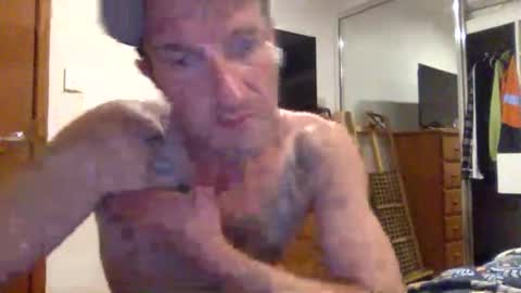 deusemcee92 online show from April 19, 2026, 2:49 pm