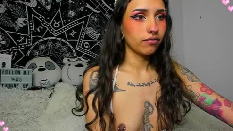 Gi HELP ME REACH 50 THUMPS UP 3 online show from February 1, 2025, 2:16 am