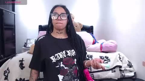 devi_black_13_ online show from July 4, 2026, 2:18 am