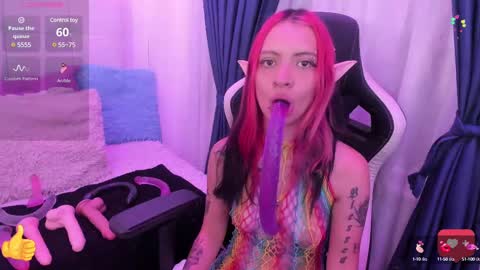 Snapshot of devil_megh chatting on March 12, 2025, 11:31 am Meghan online show from March 12, 2025, 11:31 am