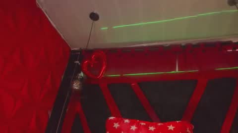 devil_taylorx online show from February 6, 2026, 4:10 pm