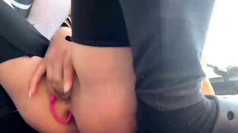 Anna online show from March 9, 2025, 12:09 pm