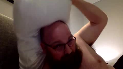 devilwings2 online show from September 17, 2025, 8:05 am