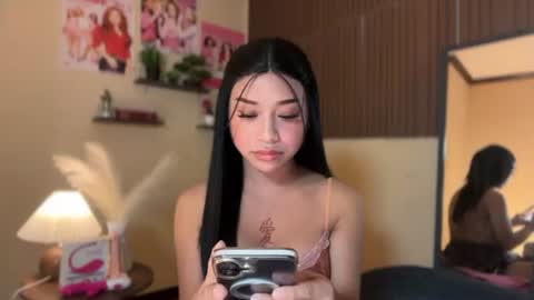 Snapshot of devine_goddessx chatting on June 24, 2026, 4:39 pm Devine Greyson online show from June 24, 2026, 4:39 pm