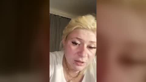 devonhot28 online show from July 16, 2026, 2:50 am