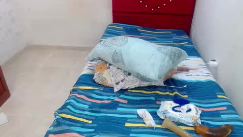 Devora.. online show from March 12, 2026, 3:51 pm