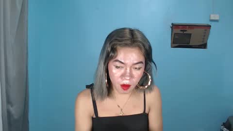 dexie121698 online show from January 29, 2025, 10:05 am