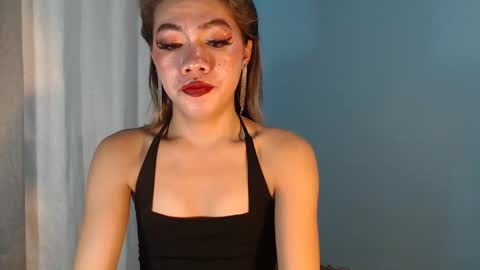 dexie121698 online show from February 7, 2025, 9:05 am