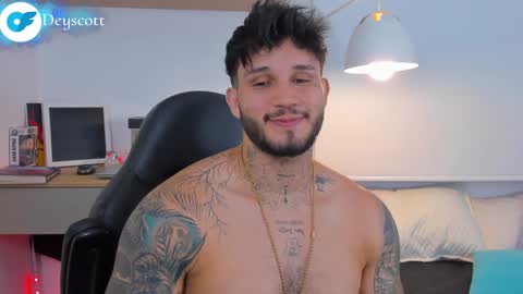 JULIAN online show from January 18, 2025, 3:20 am